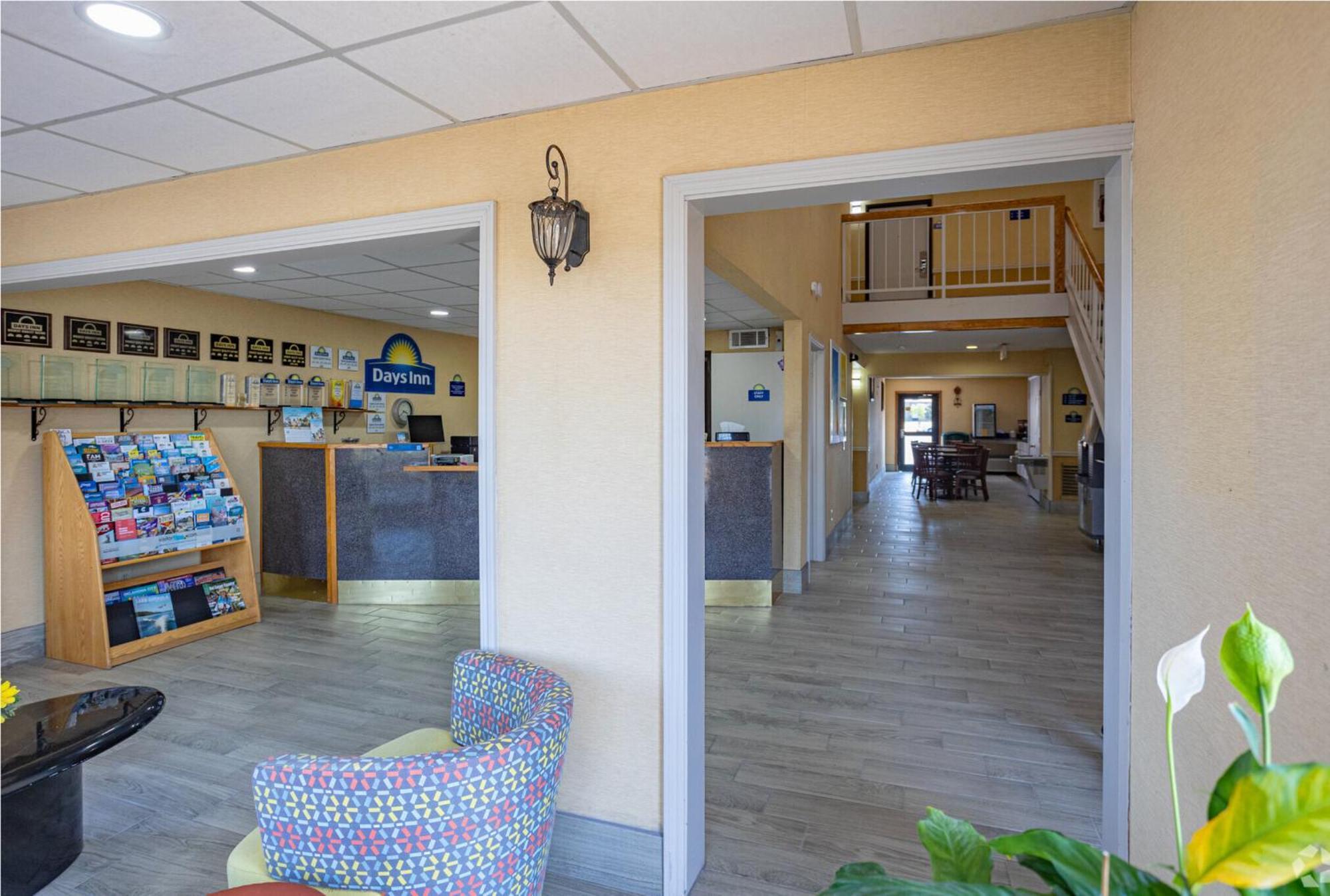 Days Inn By Wyndham Pauls Valley Экстерьер фото