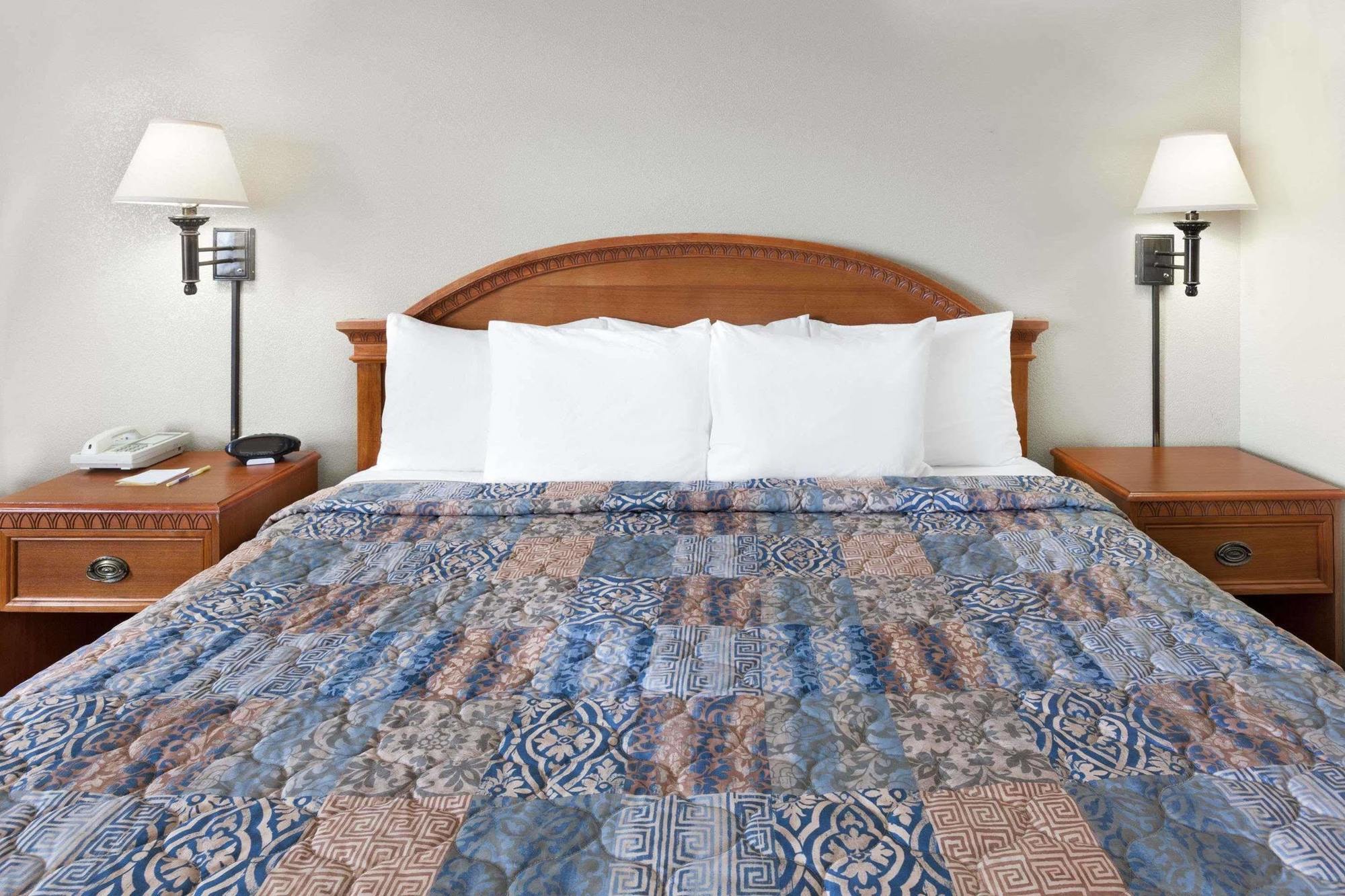 Days Inn By Wyndham Pauls Valley Экстерьер фото